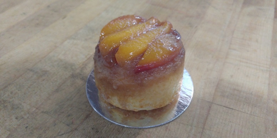 peach upside down cake